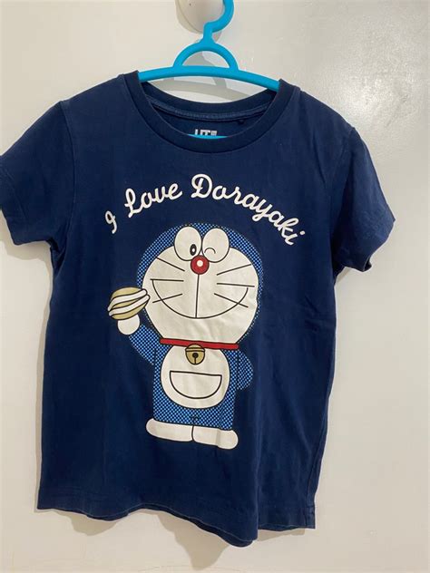 uniqlo doraemon shirt.